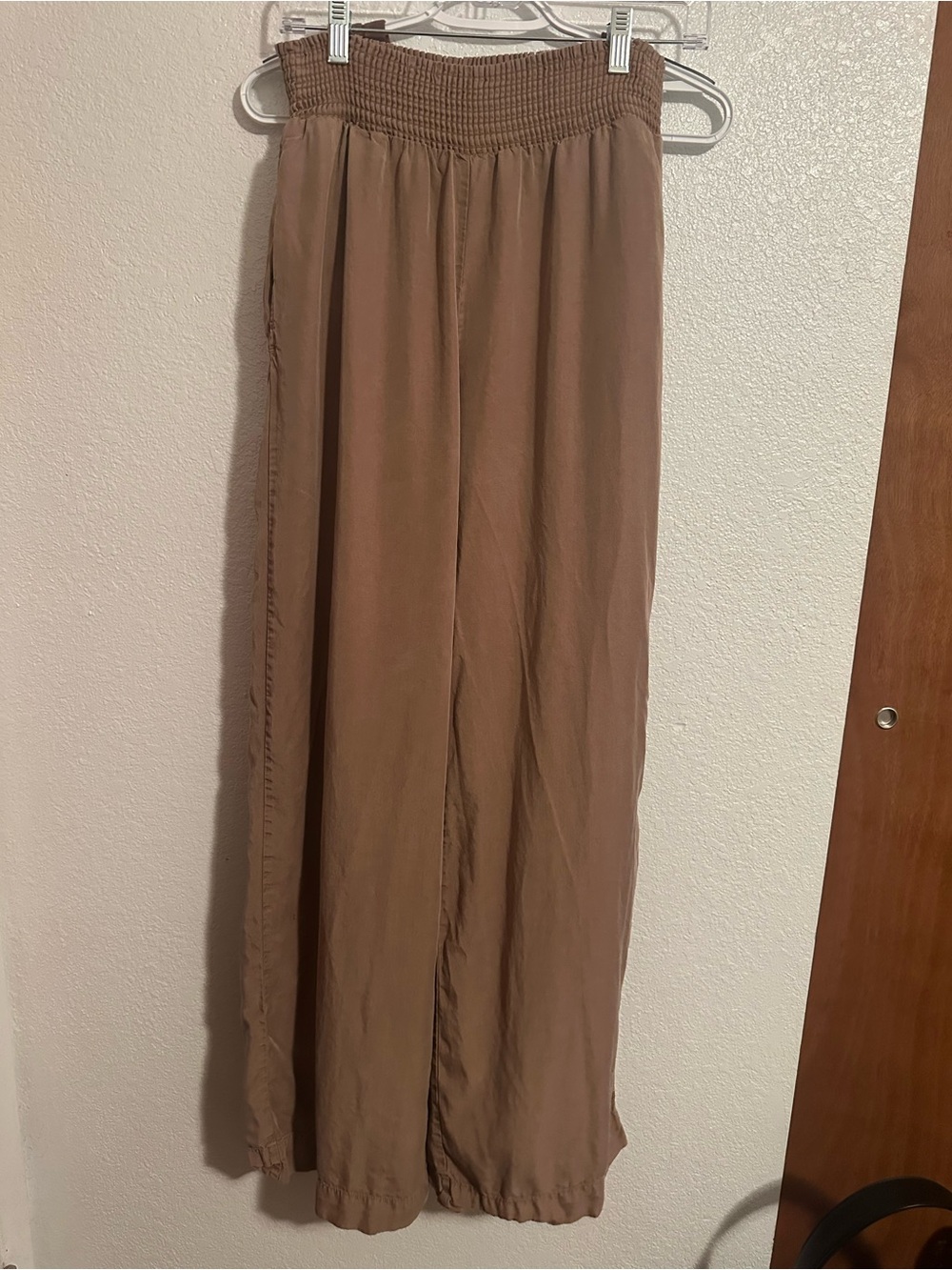 Women’s Express Elastic Waist Wide-Leg pants - Brown